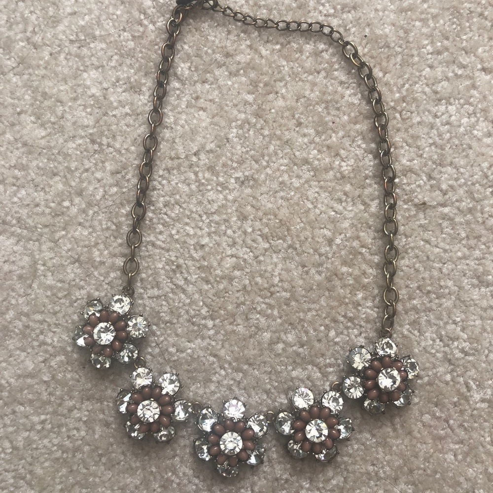 Statement necklace